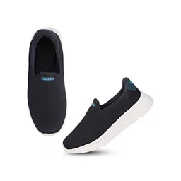 KRAASA Men Mesh Cushioned Footbed Non-Marking Walking Shoes