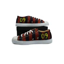 KobSook Men Printed Low Ankle Canvas Comfort Insole Contrast Sole Sneakers