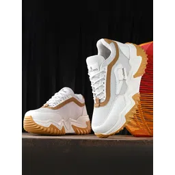 Sport shoe/Gymwear shoe/Walking shoe/Trekking shoe/Comfortable/Daily use Running Shoes For Women