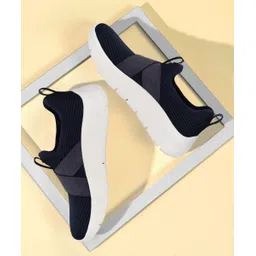 GO WALK FLEX - LILLY Walking Shoes For Women