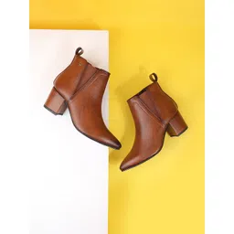 Metro Women Mid Top Block Heel Regular Boots