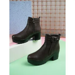 Walkfree Women Block-Heel Regular Boots