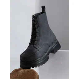 VALIOSAA Women Heeled Mid-Top Regular Boots