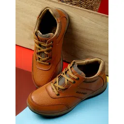 Red Chief Men Tan Leather Casual Sneakers
