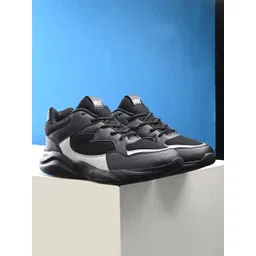 HRX by Hrithik Roshan Men Black And Grey Non-Marking Running Sports Shoes