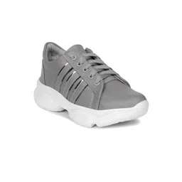 Longwalk Women Grey Walking Shoes
