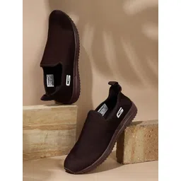 Goldstar Men Lightweight Walking Shoes