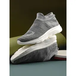 KRAASA Men Mesh Marking Walking Shoes