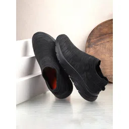 KRAASA Men Mesh Marking Walking Shoes