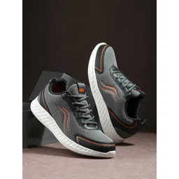HRX by Hrithik Roshan Men Grey Textured Running Shoes