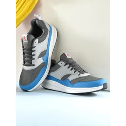 OFF LIMITS Men Colourblocked Non-Marking Running Shoes