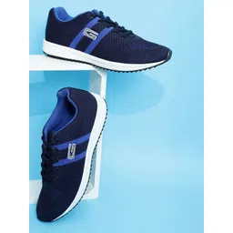 Goldstar Men Textured Lace-Up Walking Shoes