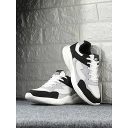 HRX by Hrithik Roshan Women Grey Colourblocked Running Shoes