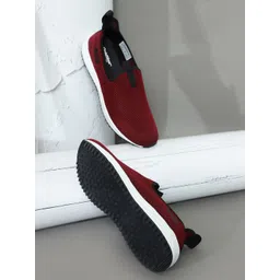 Goldstar Men Lightweight Walking Shoes