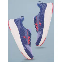 Sparx Women Textured Mesh Walking Shoes