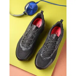 Red Tape Women Black Mesh Walking Shoes