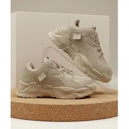 Sneakers For Women