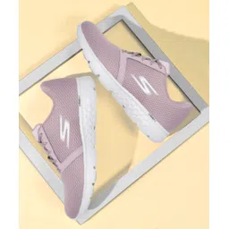 GO RUN 400 Sneakers For Women