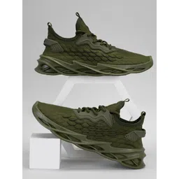 Dynamite Lace-Up Sneakers For Men