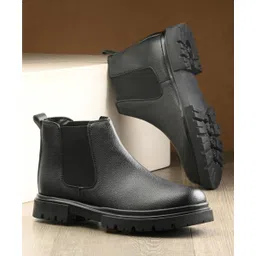 Boots For Men