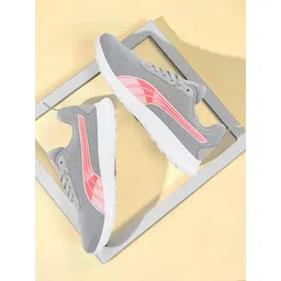 Essex Comfort Wn's Running Shoes For Women