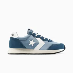Omega Trainer unisex low top shoe