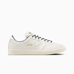 All Star Classic Trainer Suede unisex low top shoe