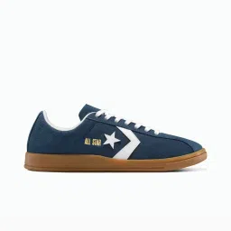 All Star Classic Trainer Suede unisex low top shoe
