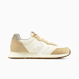 Omega Trainer unisex low top shoe