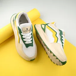 Stylish Comfortable Lightweight Daily Use Running Shoes For Women