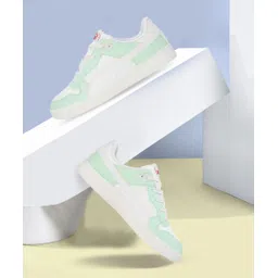 Court Gamer Wns Sneakers For Women