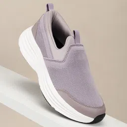 Runova Walking Shoes Enhanced Cushioning Superior Grip Lightweight High Traction Walking Shoes For Women