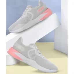 Disperse XT 3 Training & Gym Shoes For Women