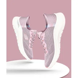 SLIP INS ARCH FIT 2.0 - EASY CHIC Running Shoes For Women