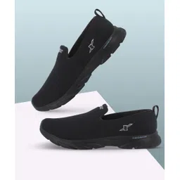 SM 675 Walking Shoes For Men