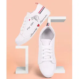 LNT Fashion Shoe Casual and regular shoes that make you fashionable every hour Training & Gym Shoes For Women