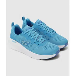 GO RUN ELEVATE Running Shoes For Women